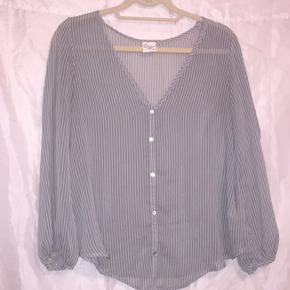 Love Audrey ❤️ striped shear shirt Sz S ❤️